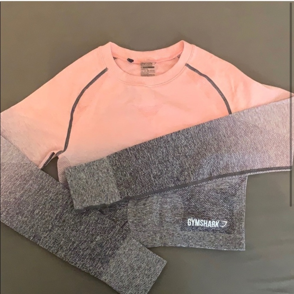 Gymshark ombré crop top size M *BRAND NEW**